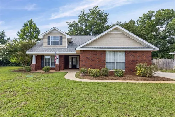 10050 Thresher CT, Mobile, AL 36695