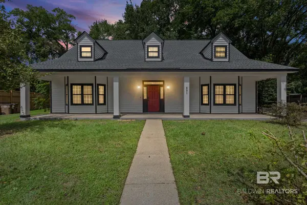 801 Highpoint Circle, Mobile, AL 36693