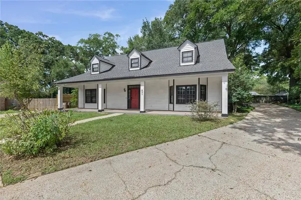 801 Highpoint CIR, Mobile, AL 36693