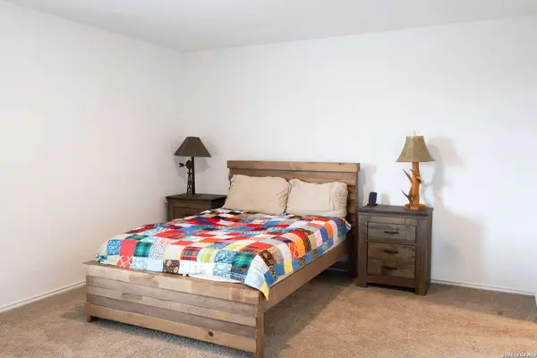 7112 Yellow Sapphire, San Antonio, TX 78263