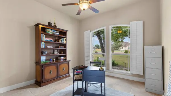 192 COPPER RIDGE DR, La Vernia, TX 78121