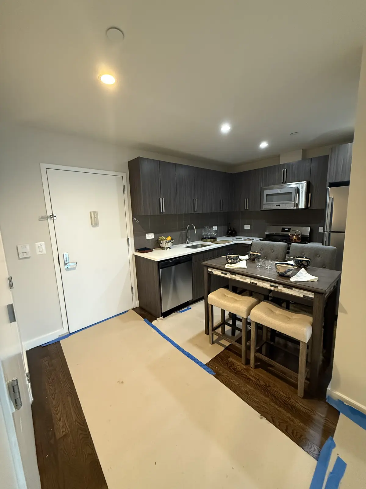 12-15 Broadway #405, Astoria, NY 11106
