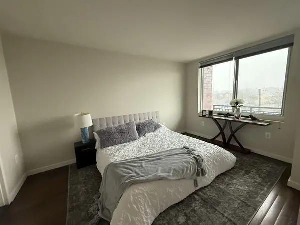12-15 Broadway #405, Astoria, NY 11106