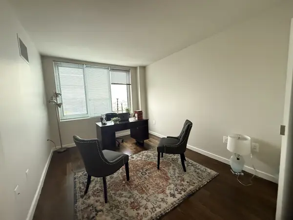 12-15 Broadway #405, Astoria, NY 11106