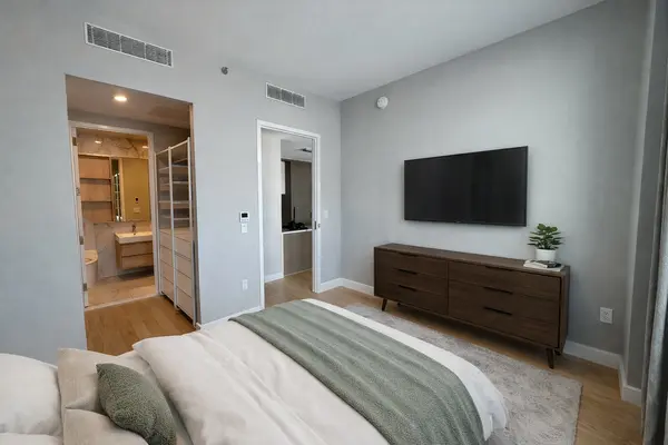 45-30 Pearson St #14D, Long Island City, NY 11101