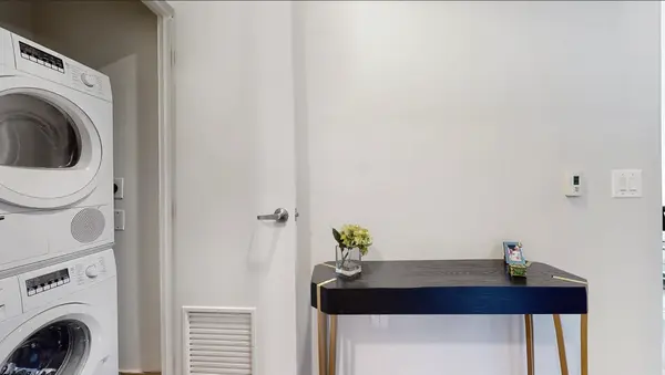 12-15 Broadway #227, Astoria, NY 11106