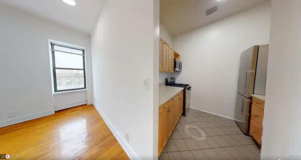 Steinway St #2, Astoria, NY 11103
