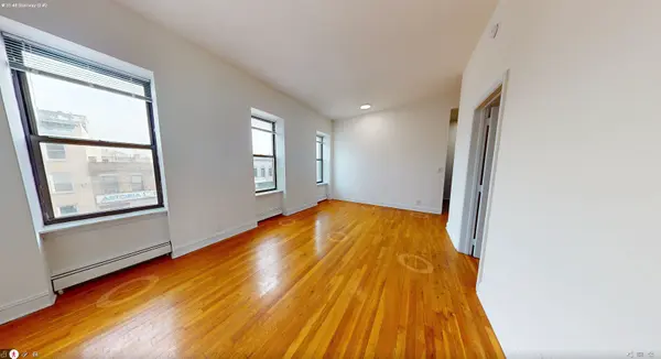Steinway St #2, Astoria, NY 11103