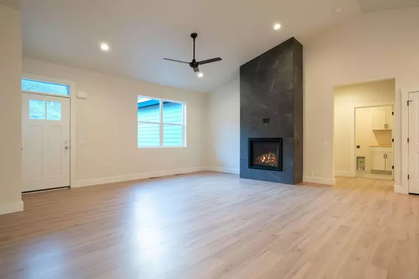 505 Rosewood Dr, Bellevue, ID 83313