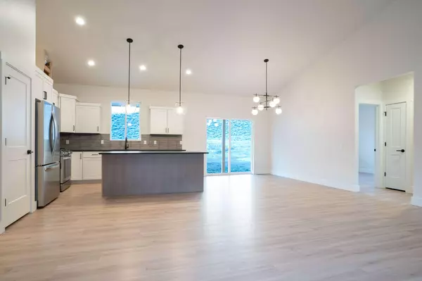 505 Rosewood Dr, Bellevue, ID 83313