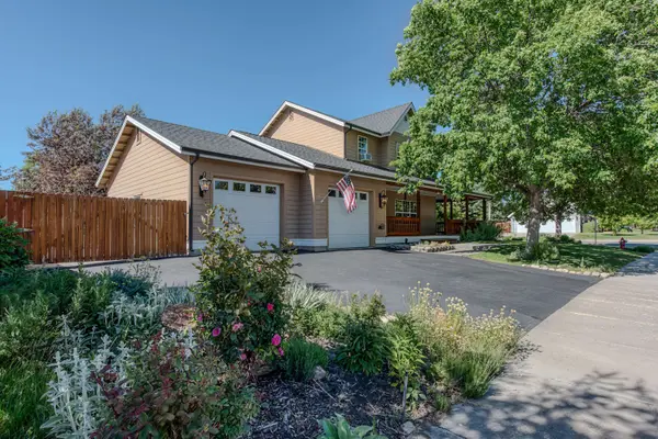 960 Eastridge Dr, Hailey, ID 83333