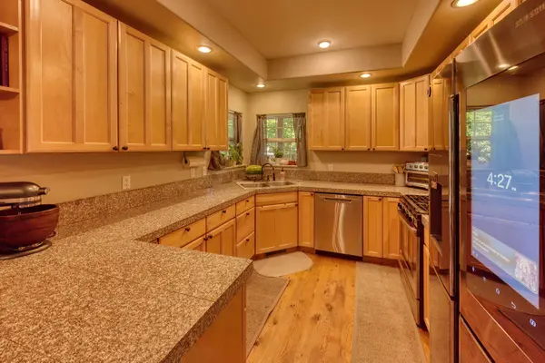 960 Eastridge Dr, Hailey, ID 83333