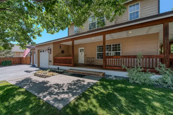 960 Eastridge Dr, Hailey, ID 83333