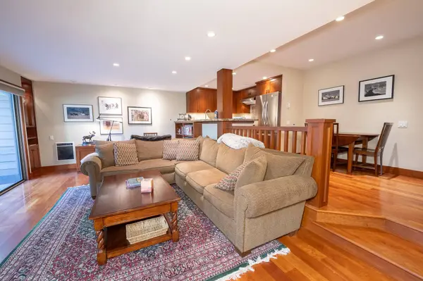 1522 Snow Creek Condo Dr, Sun Valley, ID 83353