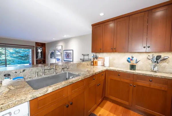 1522 Snow Creek Condo Dr, Sun Valley, ID 83353