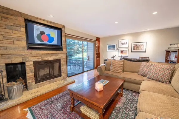 1522 Snow Creek Condo Dr, Sun Valley, ID 83353