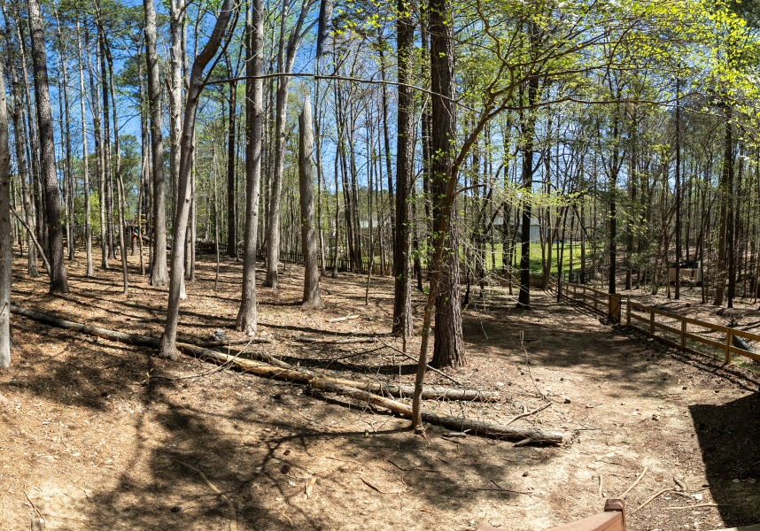 Fenced wooded acre lot near Lake Allatoona in Allatoona Shores Woodstock GA 30189