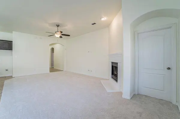 2541 Open Range Drive, Fort Worth, TX 76177