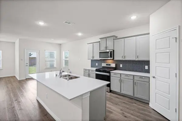 6036 Tudor Place, Celina, TX 76227