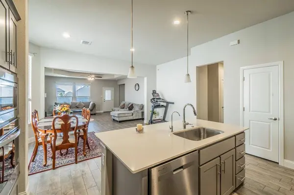 2041 St Andrews Way, Argyle, TX 76226