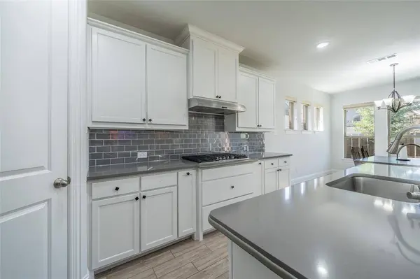 921 Bayberry Drive, Northlake, TX 76226