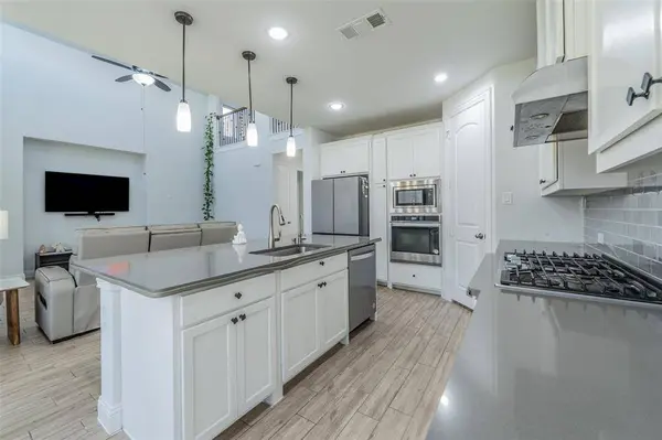 921 Bayberry Drive, Northlake, TX 76226