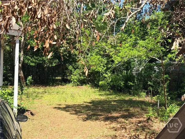 2156 New York AVE, Savannah, GA 31404