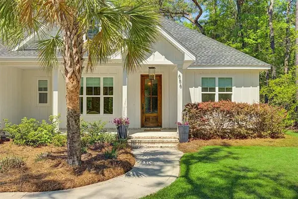 656 Sanderling TRCE, Waverly, GA 31565