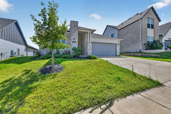 7108 Talon Bluff Dr, Fort Worth, TX 76179-2183