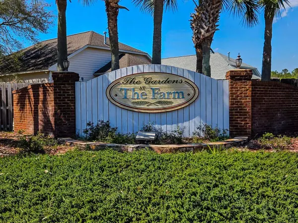 42 CHURCHILL Drive, Crawfordville, FL 32327