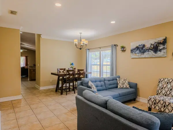 42 CHURCHILL Drive, Crawfordville, FL 32327