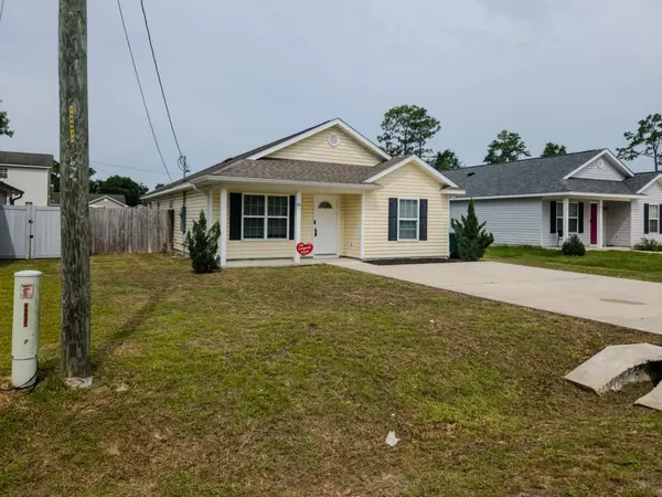 20 Tranquil Lane, Crawfordville, FL 32327