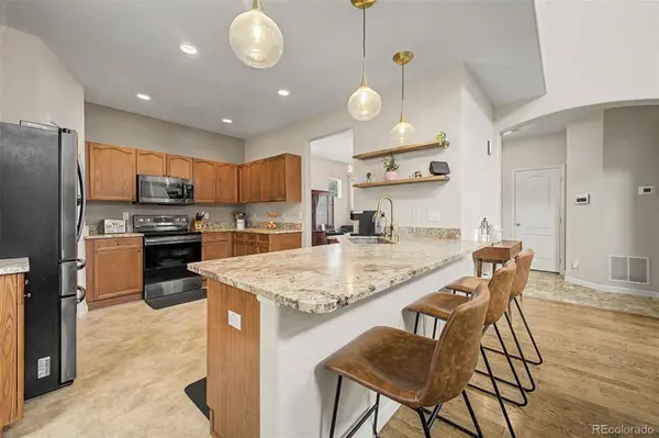 10563 Victor ST, Commerce City, CO 80022