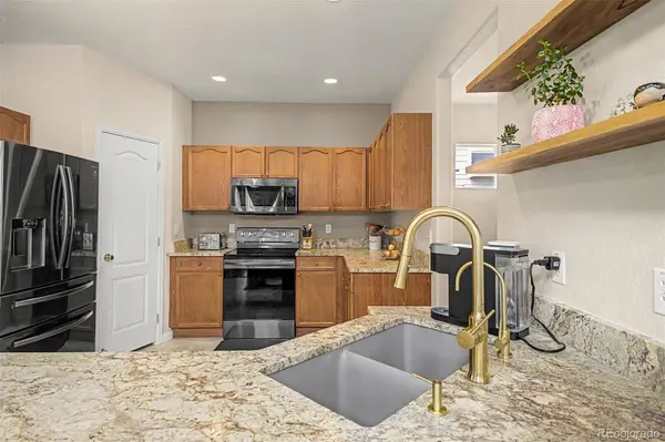 10563 Victor ST, Commerce City, CO 80022