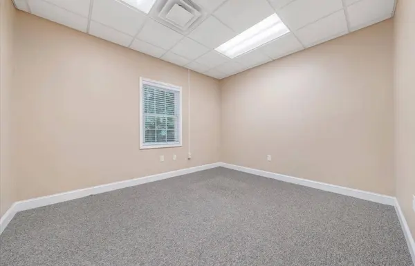 1101 Electric RD, Salem, VA 24153