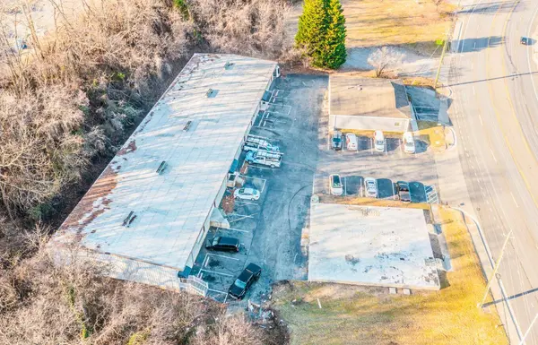 3783 Peters Creek RD, Roanoke, VA 24018