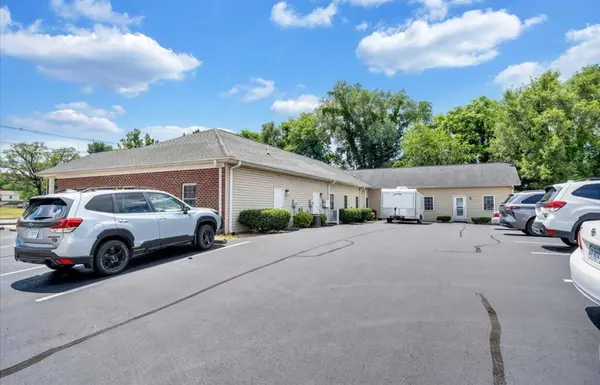 1101 Electric RD, Salem, VA 24153