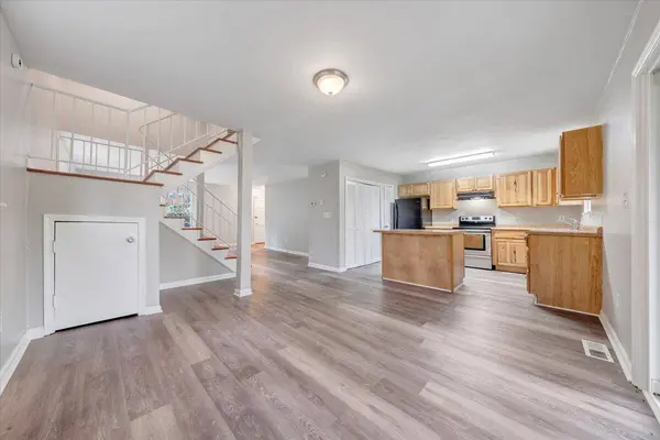 1702 Elbert DR, Roanoke, VA 24018