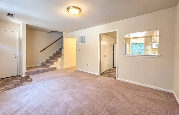 5405 Sugar Loaf Mountain RD, Roanoke, VA 24018