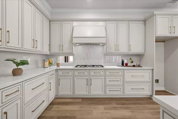 4006 Blue Jasmine CT, Houston, TX 77059