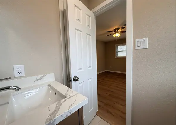 2026 John ST, Pasadena, TX 77502