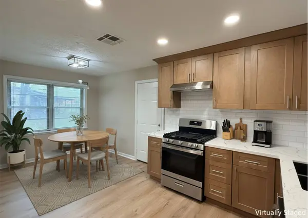 2026 John ST, Pasadena, TX 77502