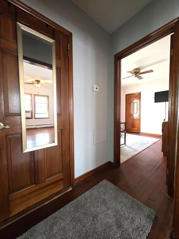1108 Lower Ferry Rd, Ewing Twp, NJ 08618-1802