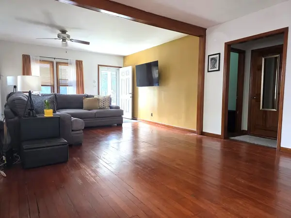 1108 Lower Ferry Rd, Ewing Twp, NJ 08618-1802