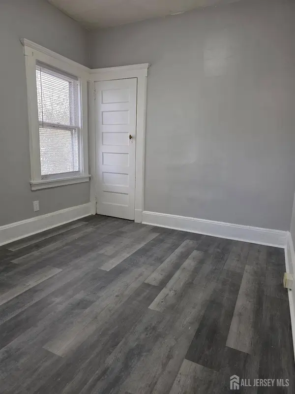 473 N GROVE ST #1, East Orange, NJ 07107