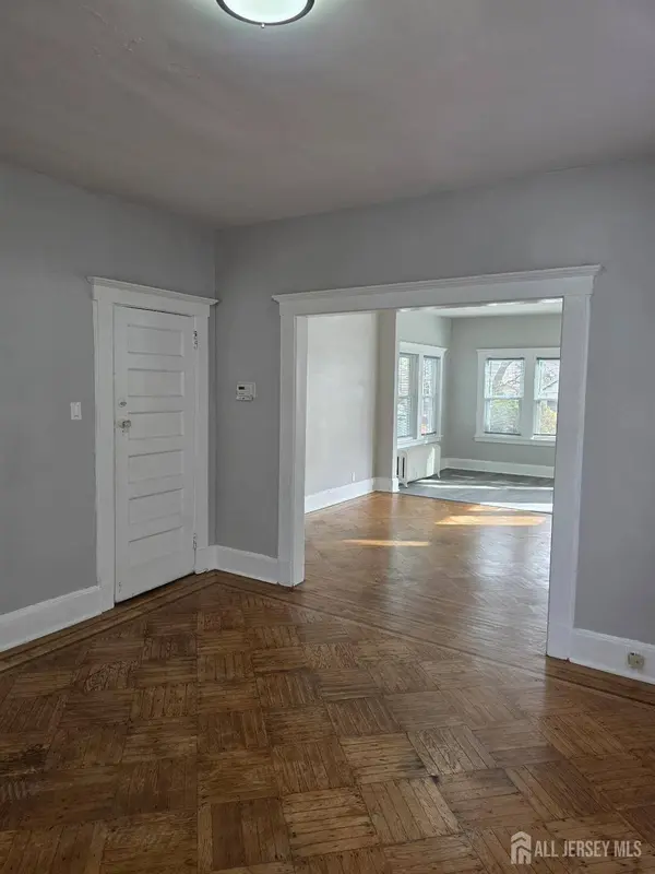 473 N GROVE ST #1, East Orange, NJ 07107