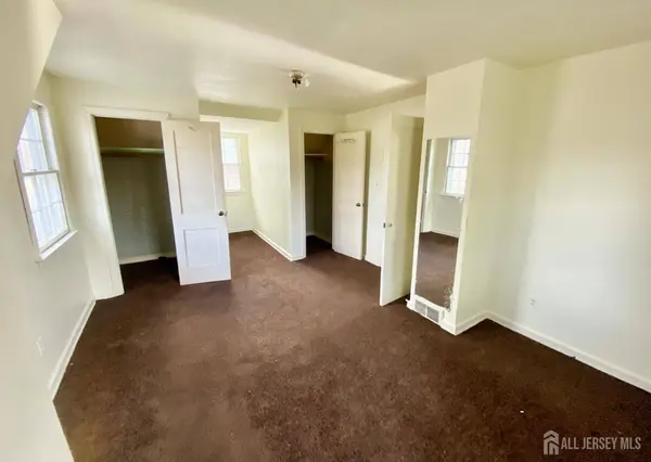 323 Concord AVE, Ewing, NJ 08618