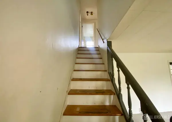 323 Concord AVE, Ewing, NJ 08618