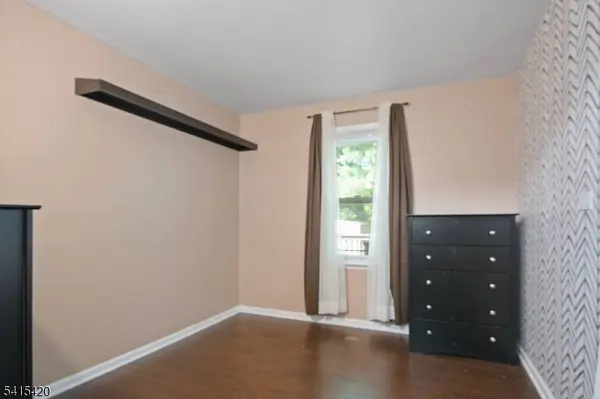 16 Clover Ave, Ewing Twp., NJ 08638