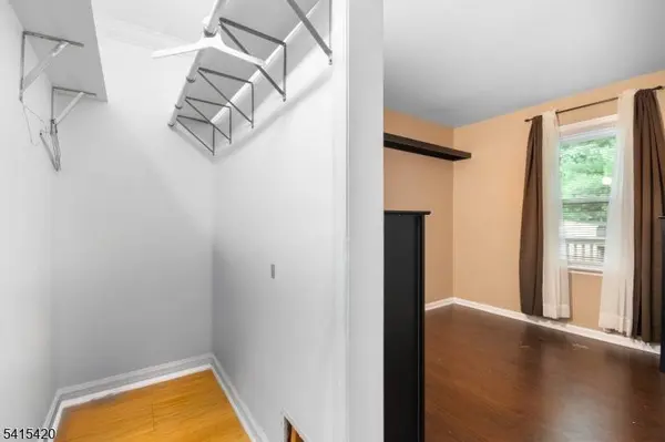 16 Clover Ave, Ewing Twp., NJ 08638